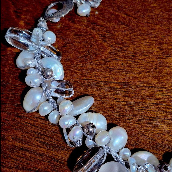 Silpada Effervescence White Pearl and Clear Crystal Bracelet - Picture 8 of 8